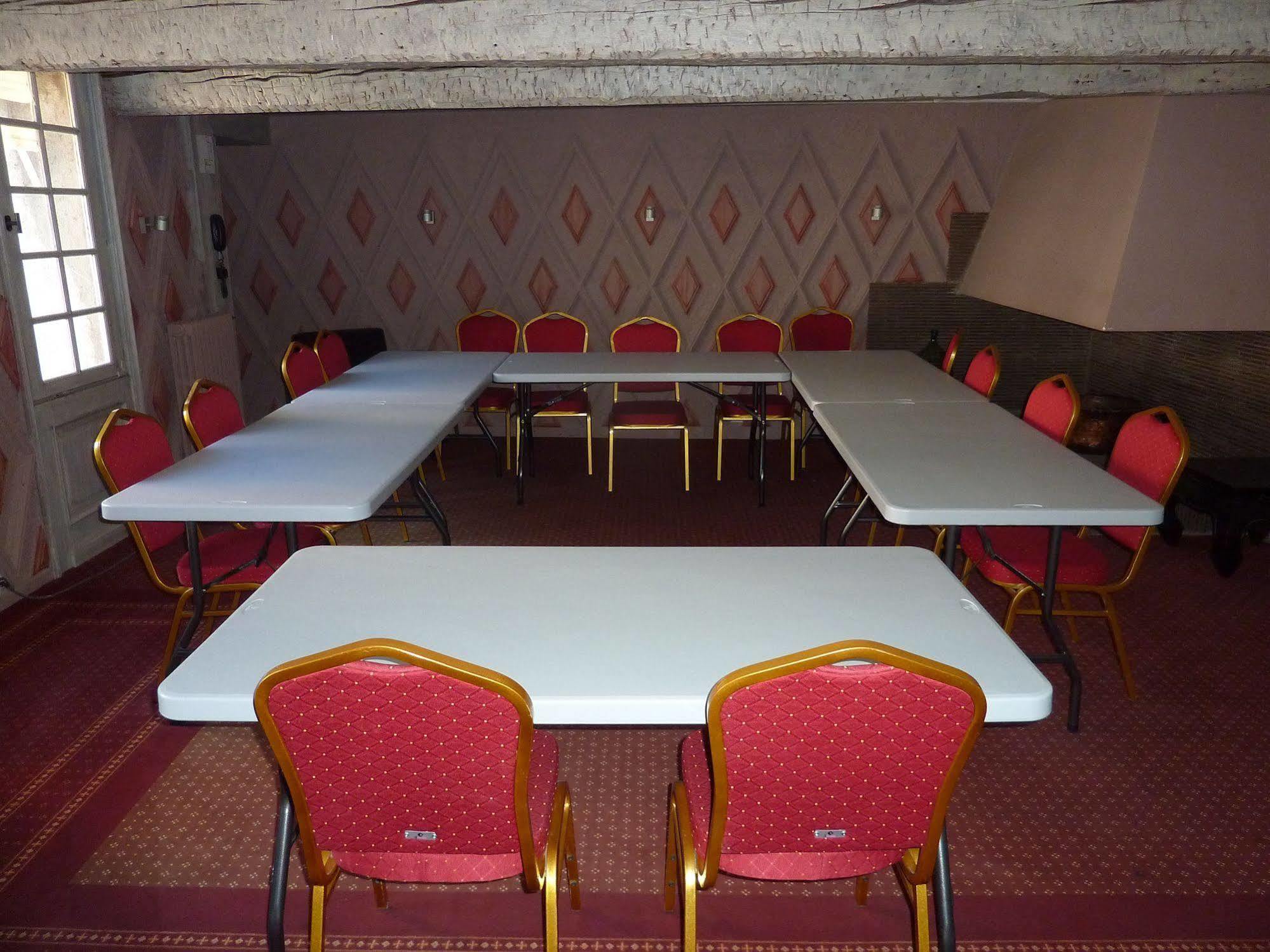Hotel Imperator بزييه المظهر الخارجي الصورة